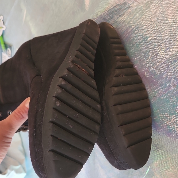 Michael Antonio wedge booties size 6.5 - Picture 2 of 4